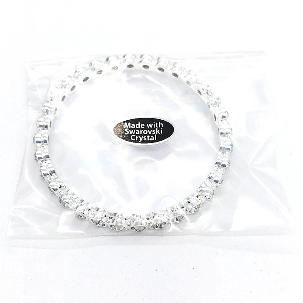 Lot of 4 Made with Swarovski Crystals Brass Stackable Bangle Bracelets in Gold - Picture 7 of 8